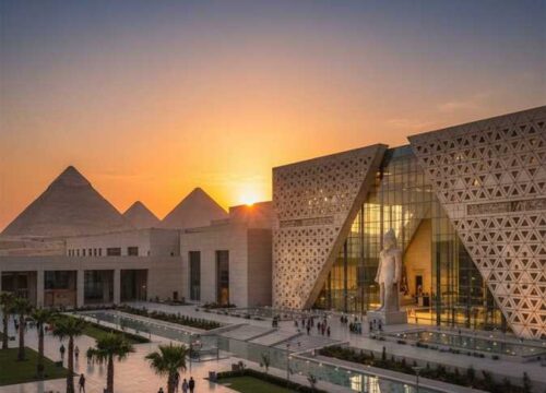 Le Caire semi-privé avec un nouveau musée